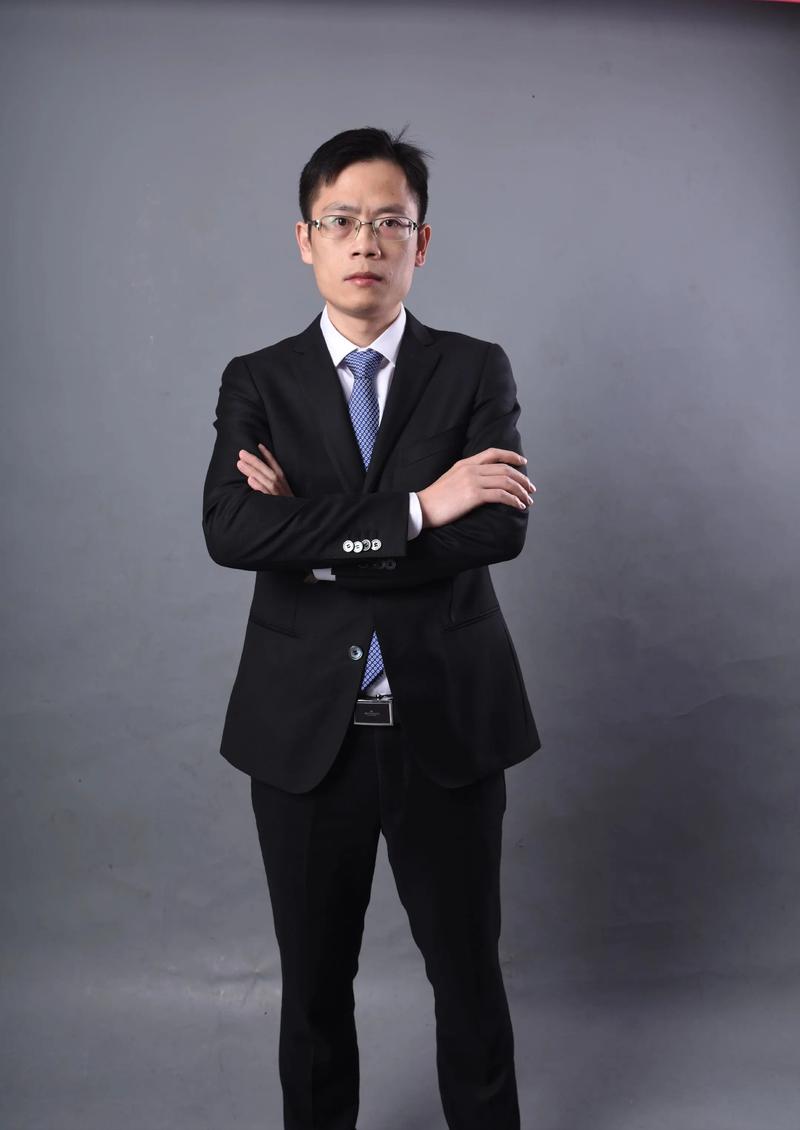 邓子州 创始人 & 执行董事